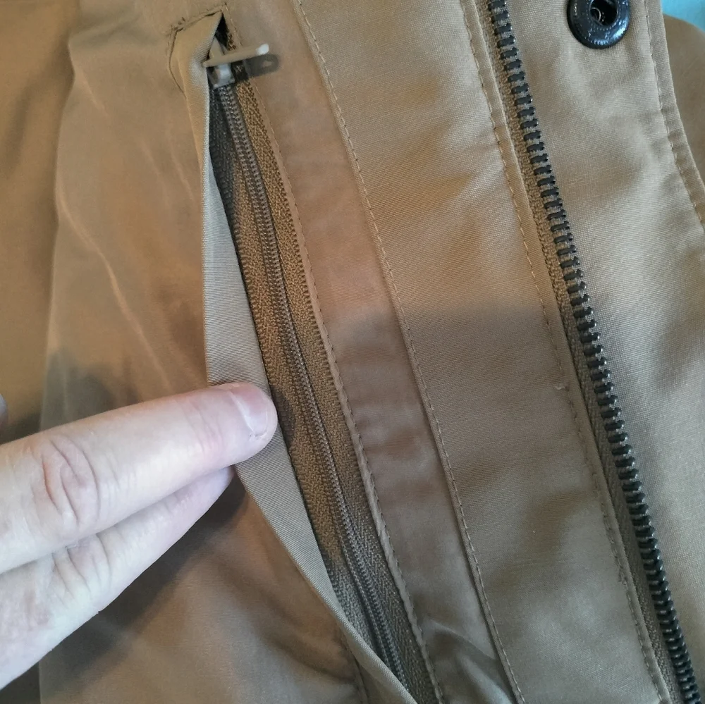 NWT Levi's Quilted Woodsman Puffer Jacket‎ Sz L (Tag Says M) Brown & Tan